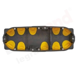 Batibox Puszka potrójna z membraną 50 mm (080033L)